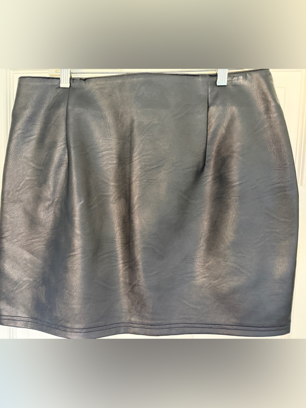Topshop Black Faux Leather Belted Mini Skirt with Zips - Picture 3 of 3